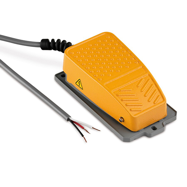 Hur kan en smart switch göra vardagsbelysningen mer bekväm och pålitlig?